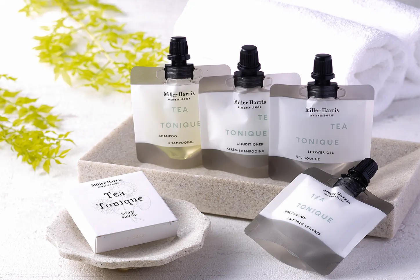 フレグランスブランド「Miller Harris」（イギリス）（パウチ型容器）