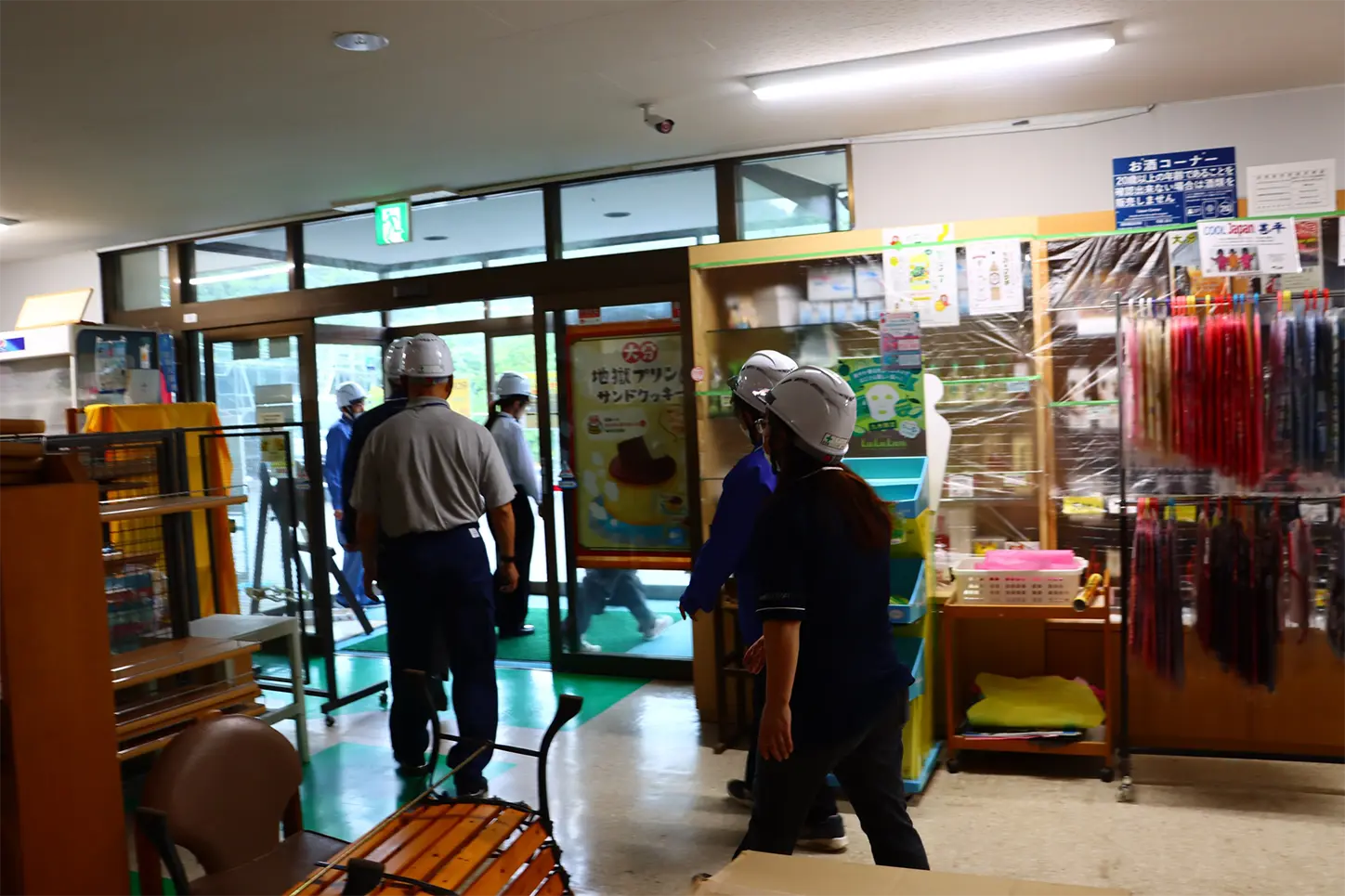 避難および下山の様子