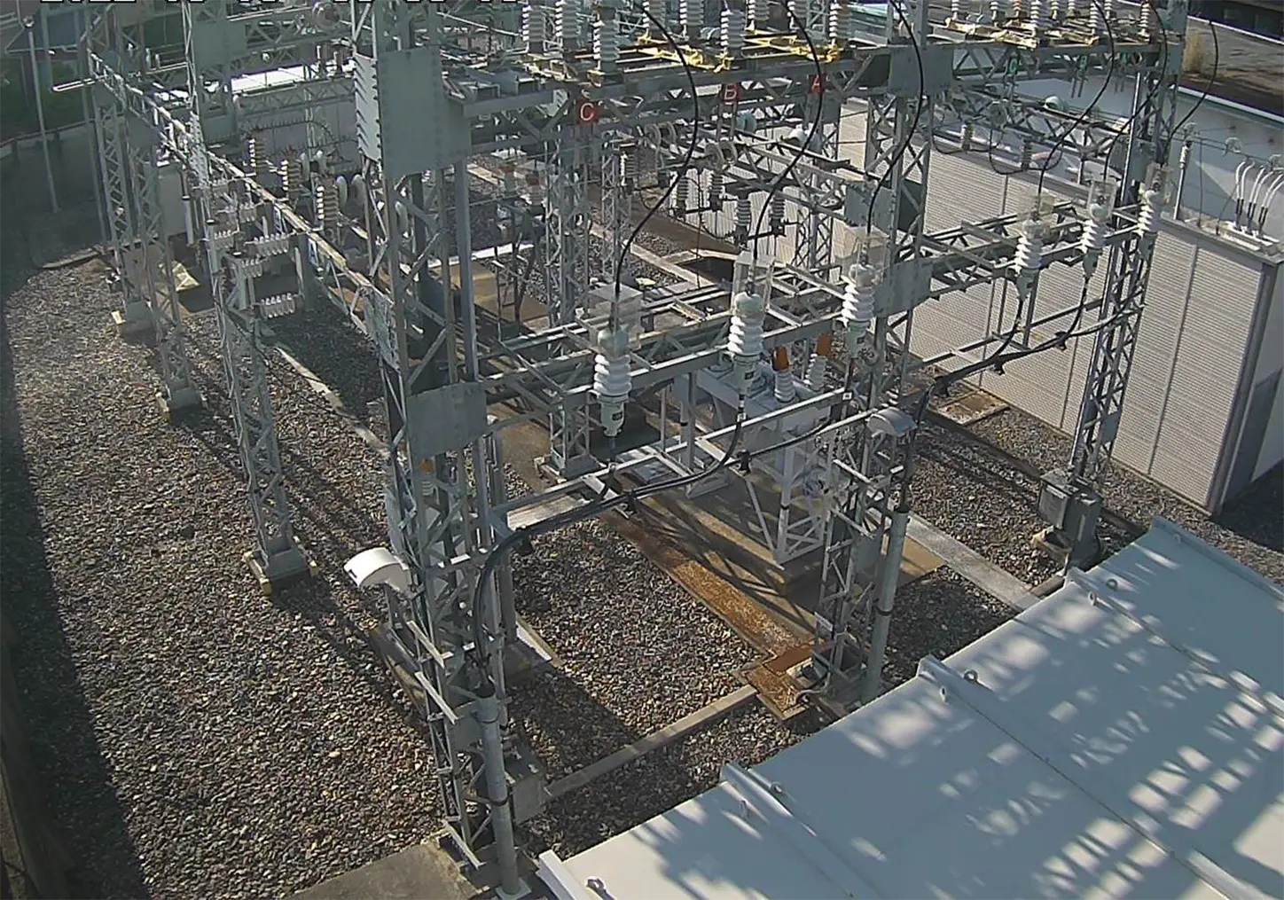 変電所監視カメラの映像