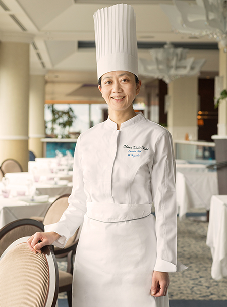 総料理長 樋口宏江